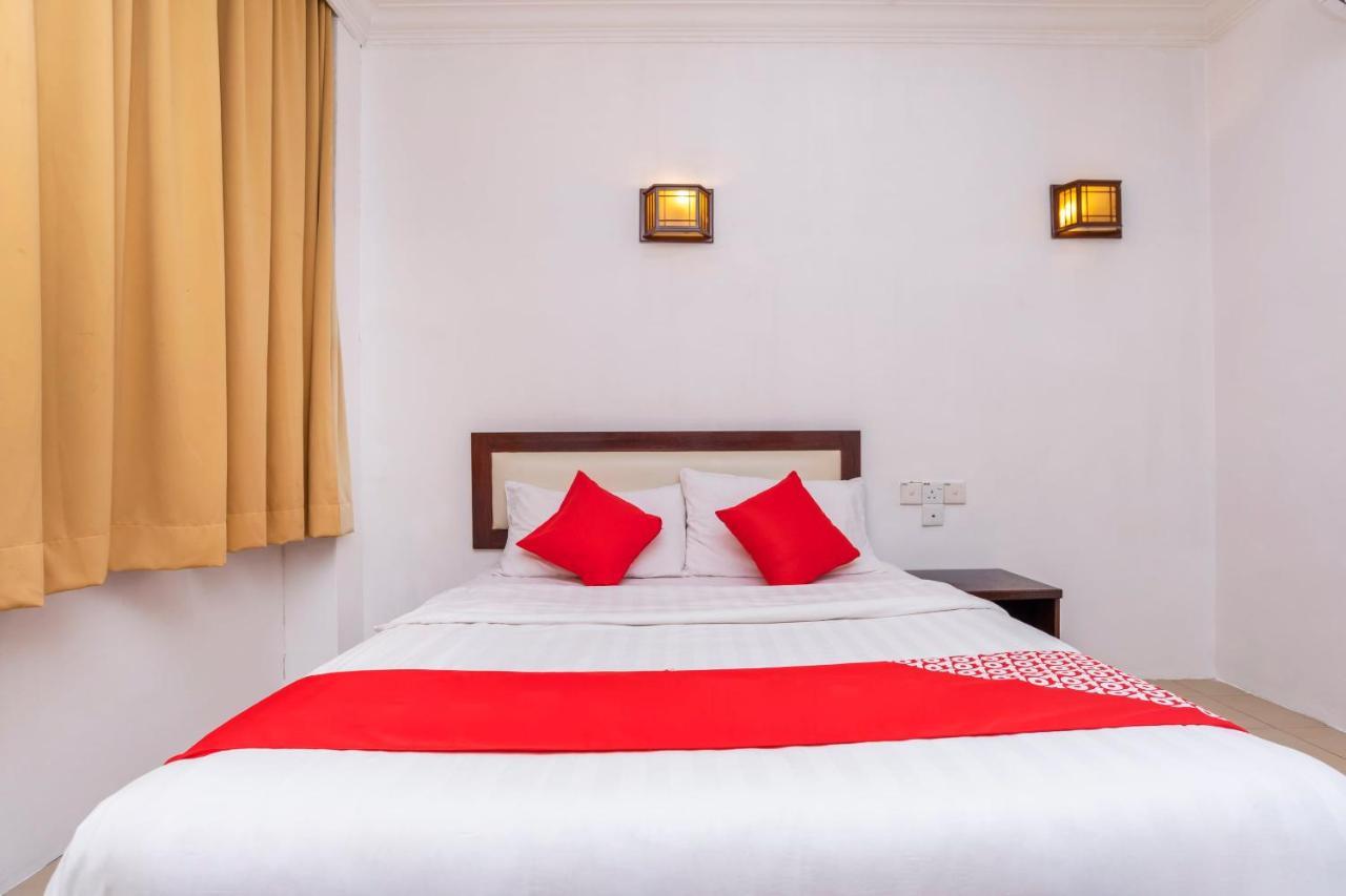 Super Oyo 1114 Neo Pegasus Hotel Segamat Exterior photo