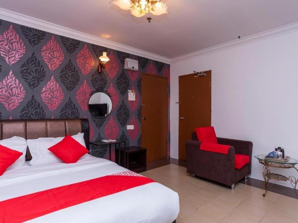 Super Oyo 1114 Neo Pegasus Hotel Segamat Exterior photo