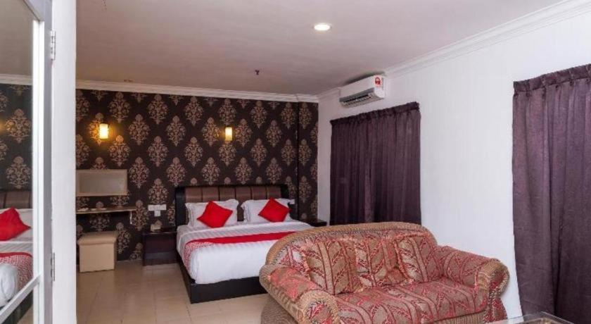 Super Oyo 1114 Neo Pegasus Hotel Segamat Exterior photo