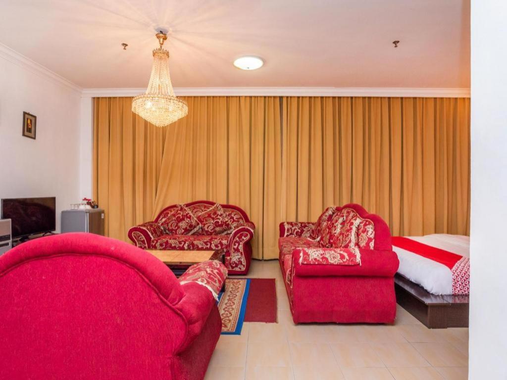 Super Oyo 1114 Neo Pegasus Hotel Segamat Exterior photo