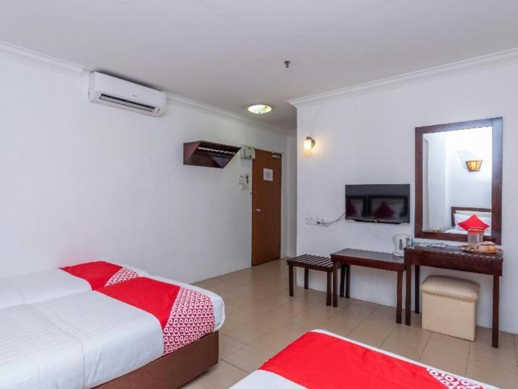 Super Oyo 1114 Neo Pegasus Hotel Segamat Exterior photo